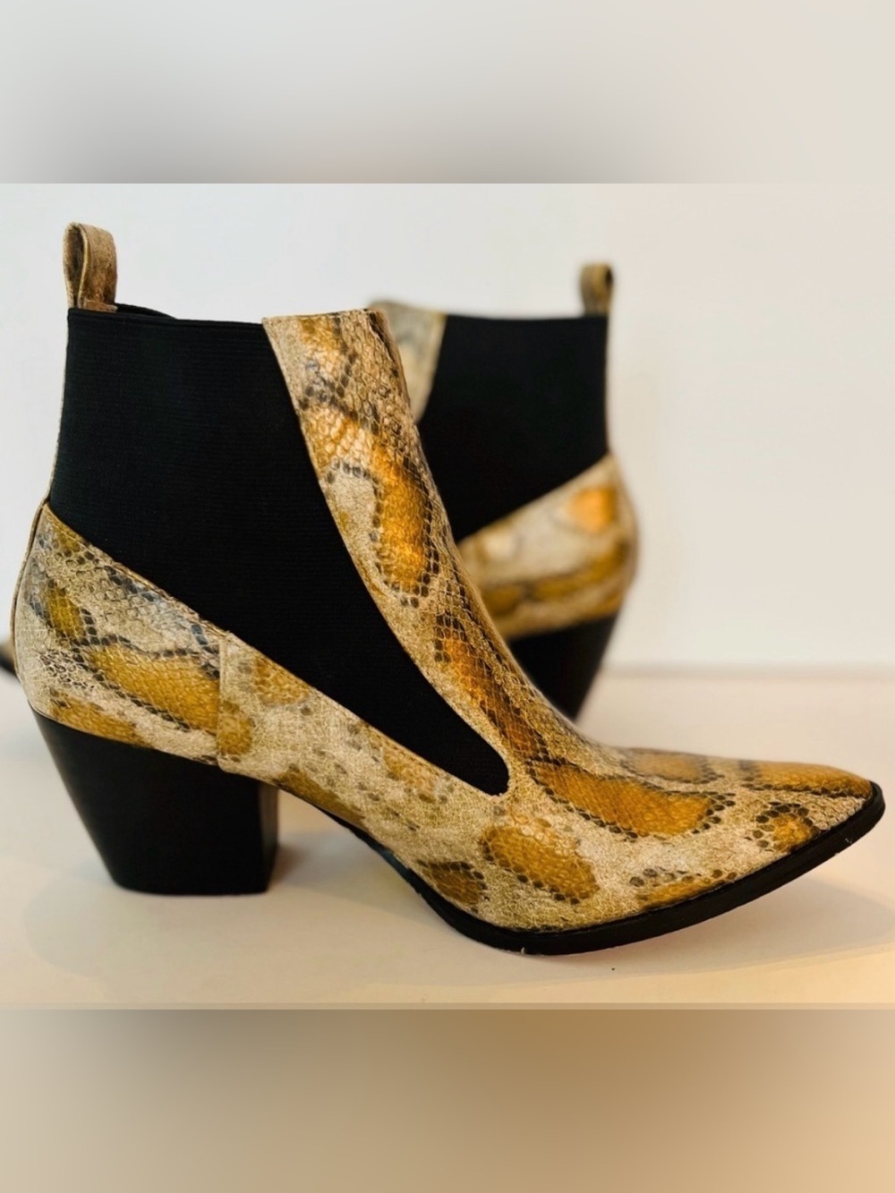 Coconuts by Matisse Women’s Gold Snake-Print Booties Size 6 pointed toe slip on